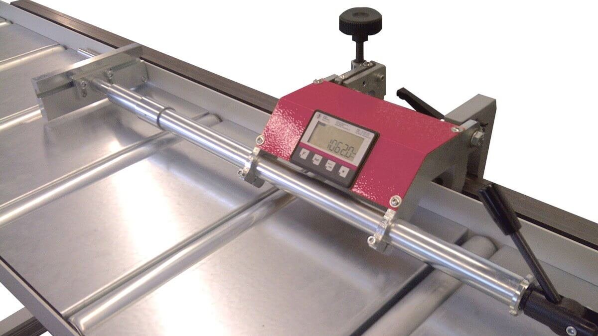 Miter saw SLB240GHA made for flexible use BEHRINGER Group